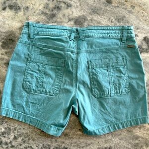 Women Prana Elle Shorts turquoise blue size 10 30 5” inseam